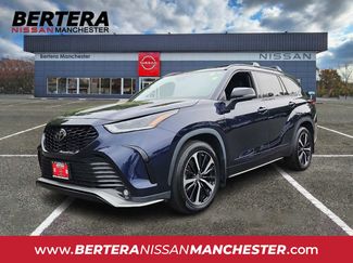 Used 2022 Toyota Highlander XSE video 1