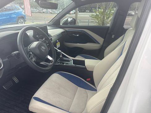 Used 2025 Acura ADX A-Spec FWD image 8