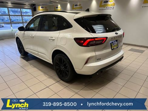 Used 2023 Ford Escape ST-Line Elite image 25