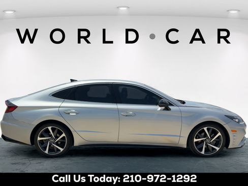 Used 2021 Hyundai Sonata SEL Plus FWD image 3