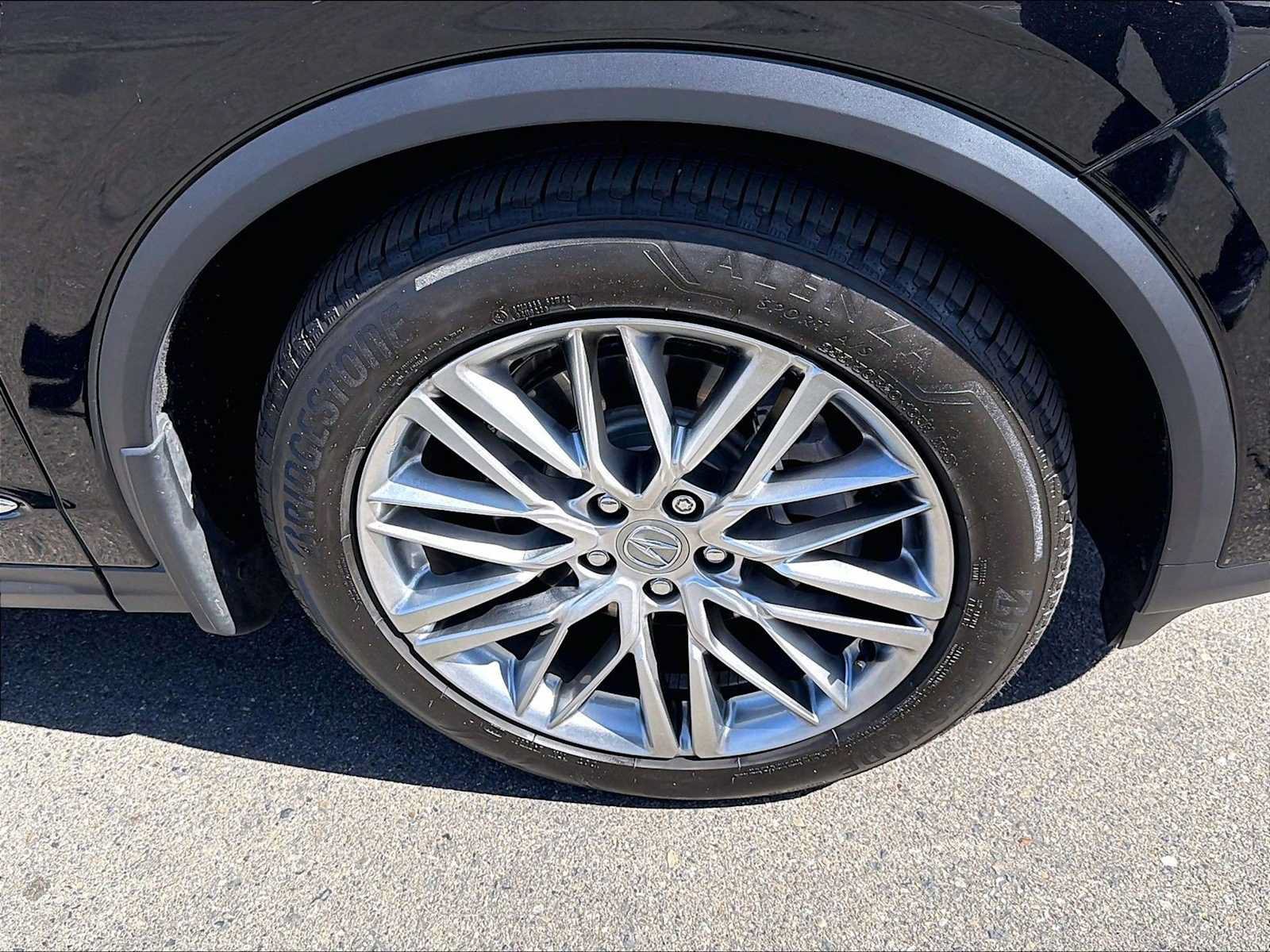 Used 2024 Acura MDX w/ Advance Package AWD/4WD image 11