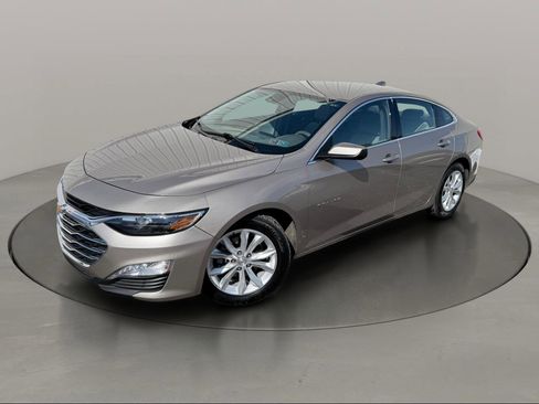 Used 2024 Chevrolet Malibu LT FWD image 1