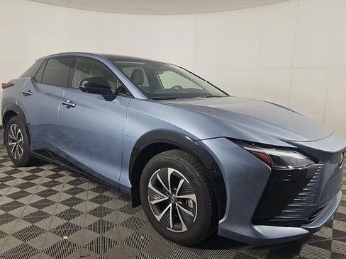 Used 2025 Lexus RZ 450e AWD/4WD image 2
