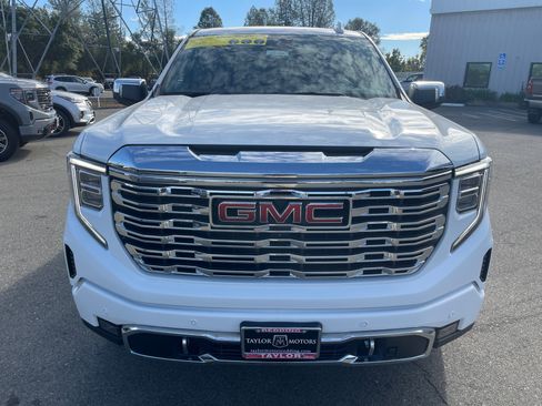 Used 2023 GMC Sierra 1500 Denali w/ Technology Package image 2