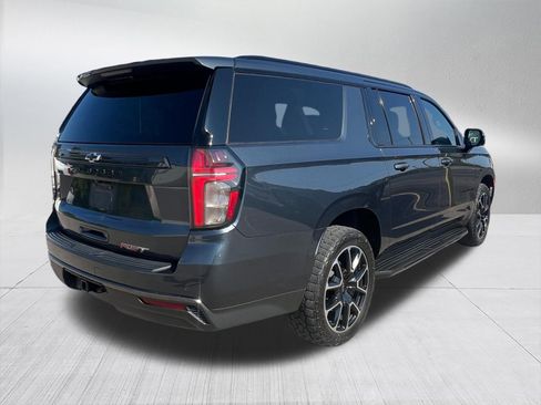 Used 2021 Chevrolet Suburban RST w/ Luxury Package AWD/4WD image 6