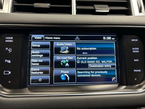 Used 2014 Land Rover Range Rover Sport HSE image 18