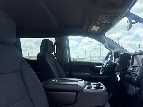 Used 2020 Chevrolet Silverado 1500 Custom w/ Custom Value Package RWD image 25