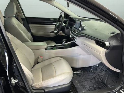 Used 2020 Nissan Altima 2.5 S FWD image 25