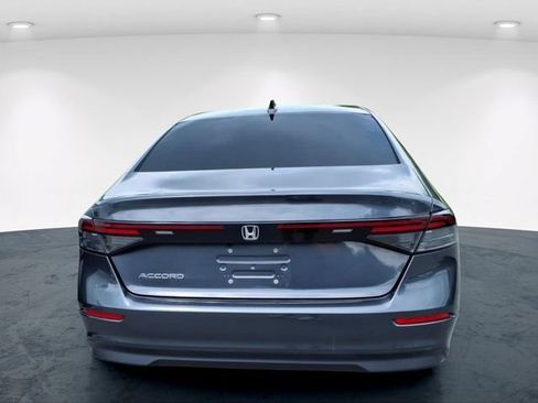 Used 2023 Honda Accord EX image 14