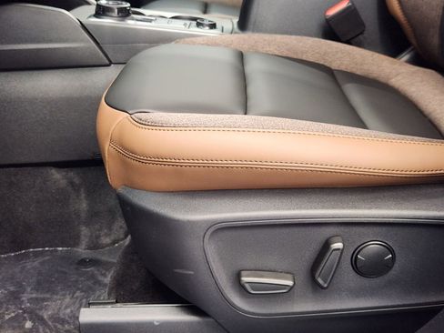 New 2025 Ford Bronco Sport Outer Banks w/ Outer Banks Tech Package+ AWD/4WD image 40