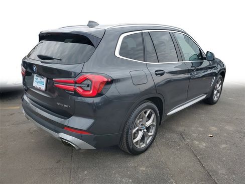 Used 2022 BMW X3 xDrive30i w/ Convenience Package image 6