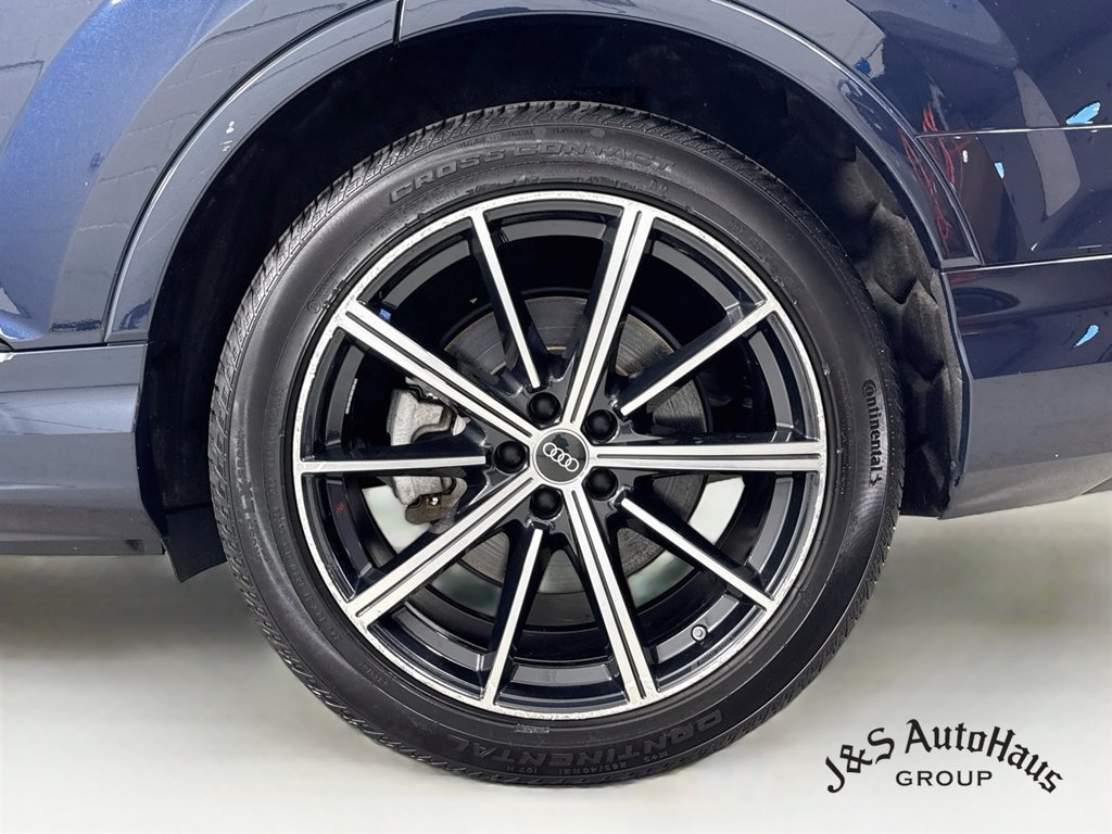 Used 2023 Audi Q7 3.0T Prestige AWD/4WD image 41