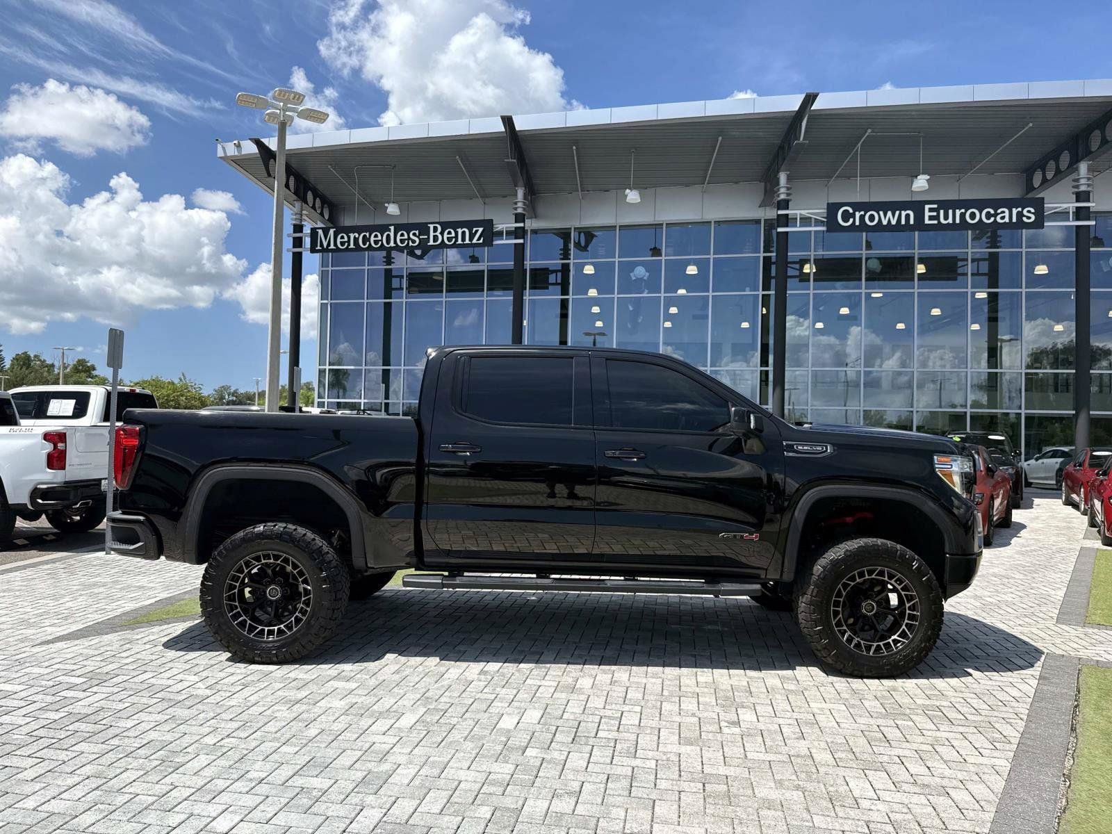 Used 2019 GMC Sierra 1500 AT4 w/ AT4 Premium Package AWD/4WD image 6