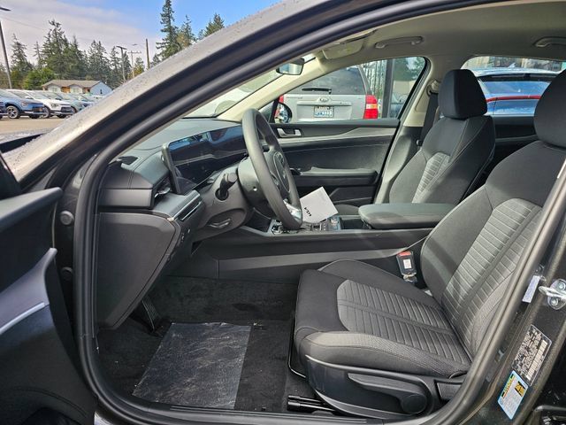 New 2026 Kia K5 LXS FWD image 18