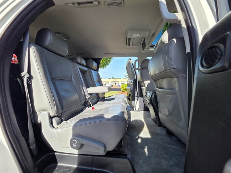 Used 2008 Toyota Sequoia Limited AWD/4WD image 16