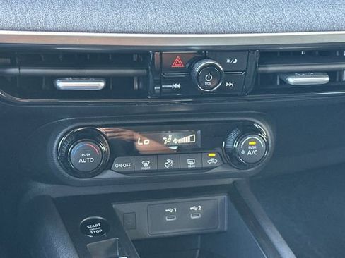 New 2026 Nissan Kicks SV image 20