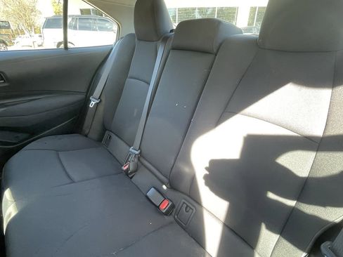 Used 2024 Toyota Corolla LE image 21