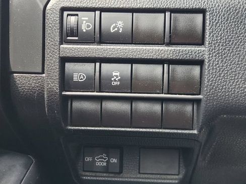 Used 2024 Toyota Tacoma SR RWD image 22