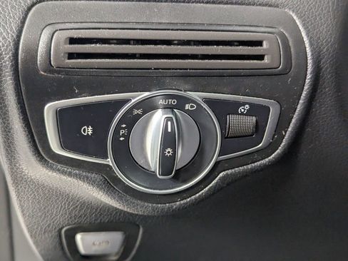 Used 2020 Mercedes-Benz GLC 300 image 15