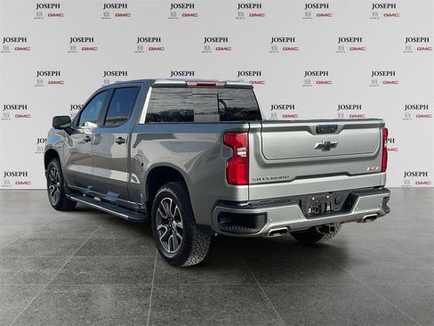 Used 2024 Chevrolet Silverado 1500 RST image 5