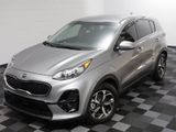 Used 2020 Kia Sportage LX image 2