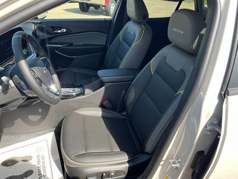 New 2026 Chevrolet Trax ACTIV FWD image 25