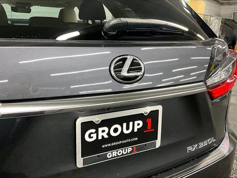 Used 2022 Lexus RX 350L FWD w/ Premium Package image 31