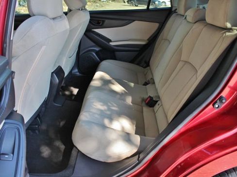 Used 2019 Subaru Impreza 2.0i Premium image 17