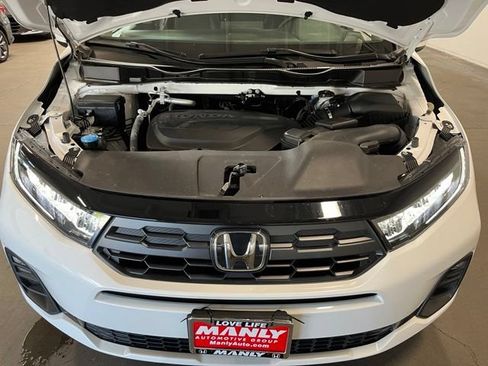 Used 2025 Honda Odyssey EX-L image 9