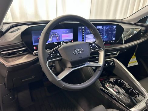 New 2026 Audi Q5 Premium Plus AWD/4WD image 2