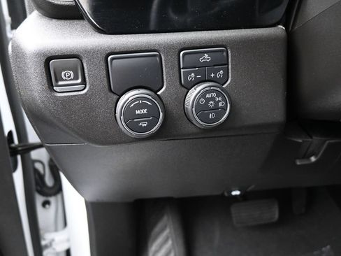 Used 2025 Chevrolet Silverado 1500 RST RWD image 12