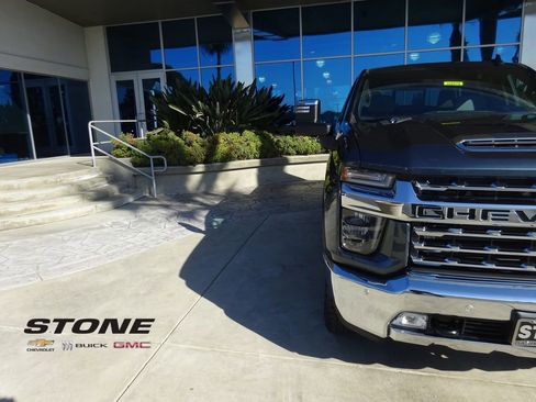 Used 2020 Chevrolet Silverado 3500 LTZ w/ LTZ Premium Package image 33