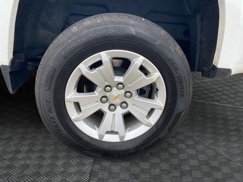 Used 2022 Chevrolet Colorado LT w/ Fleet Safety Package image 31