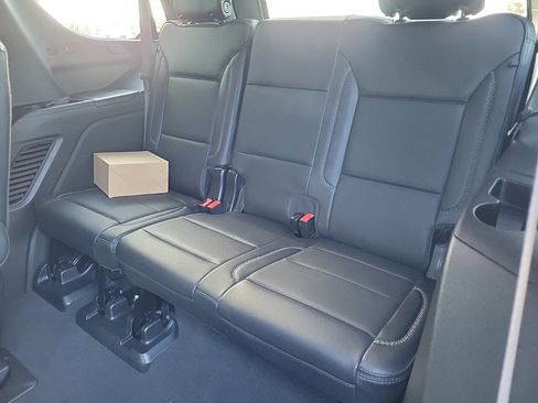 Used 2023 GMC Yukon Denali w/ Max Trailering Package image 14