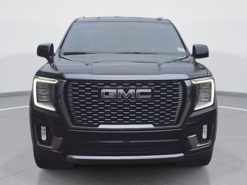 Used 2023 GMC Yukon Denali Ultimate AWD/4WD image 8
