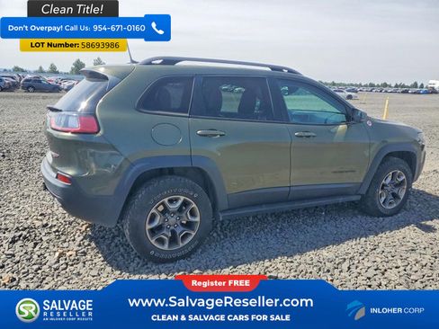 Used 2019 Jeep Cherokee Trailhawk AWD/4WD image 4