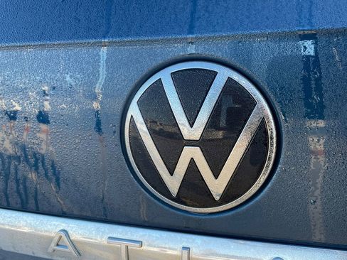 Used 2021 Volkswagen Atlas SE image 16