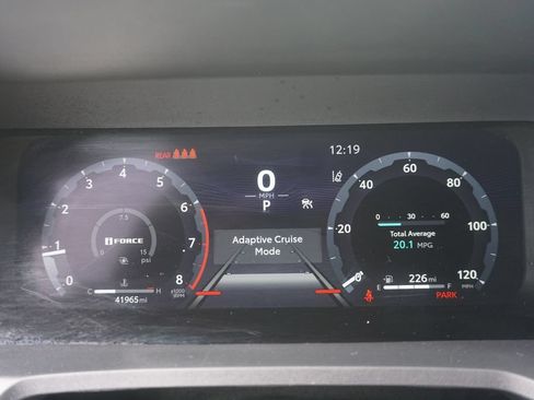 Certified 2024 Toyota Tacoma TRD Off-Road AWD/4WD image 5