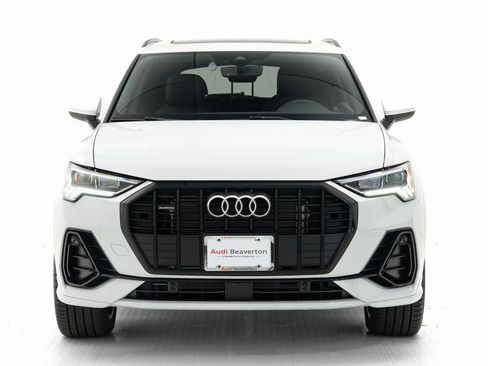 New 2025 Audi Q3 2.0T Premium image 2