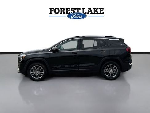 Used 2024 GMC Terrain SLT AWD/4WD image 4