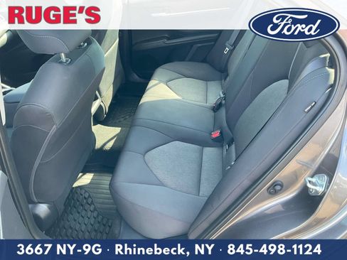Used 2023 Toyota Camry LE FWD image 14