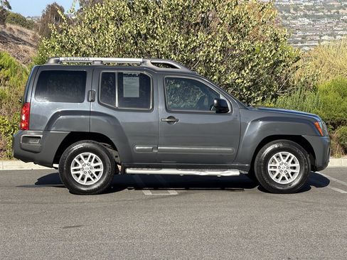 Used 2014 Nissan Xterra S RWD image 7