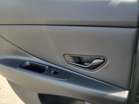 New 2026 Hyundai Elantra SEL Sport FWD image 23