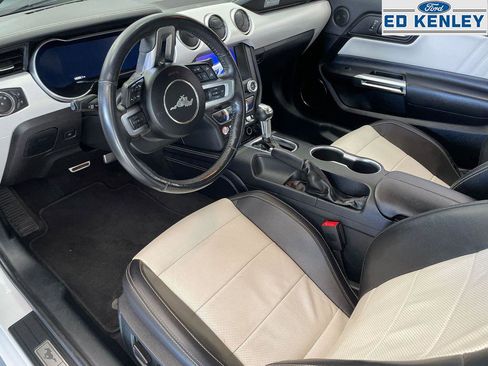 Used 2022 Ford Mustang GT Premium image 4