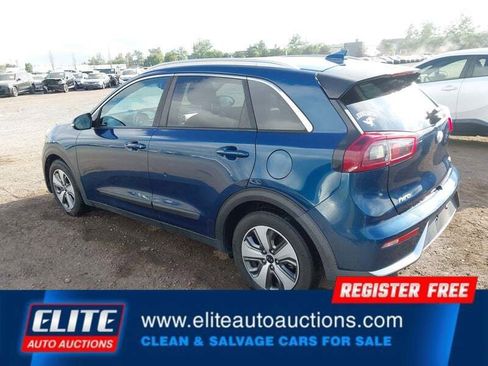 Used 2019 Kia Niro EX image 5