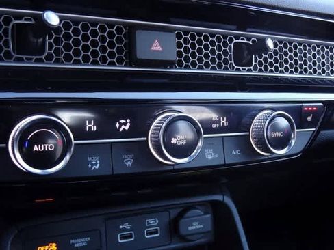 Used 2022 Honda Civic Sport Touring image 30