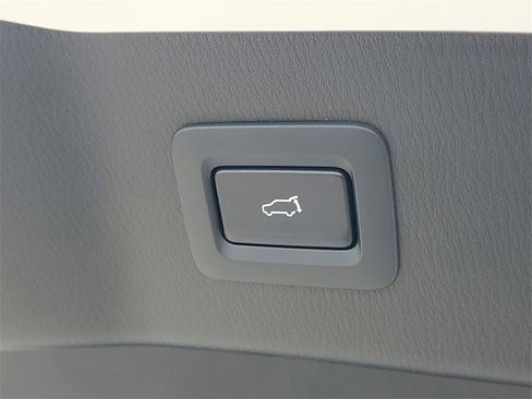 New 2025 MAZDA CX-5 Signature image 10