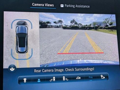 Used 2023 Mercedes-Benz GLC 300 image 11