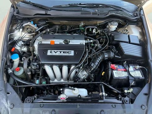 Used 2005 Honda Accord LX image 24