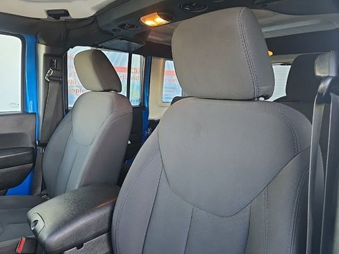 Used 2016 Jeep Wrangler Unlimited Sport w/ Quick Order Package 24S image 33